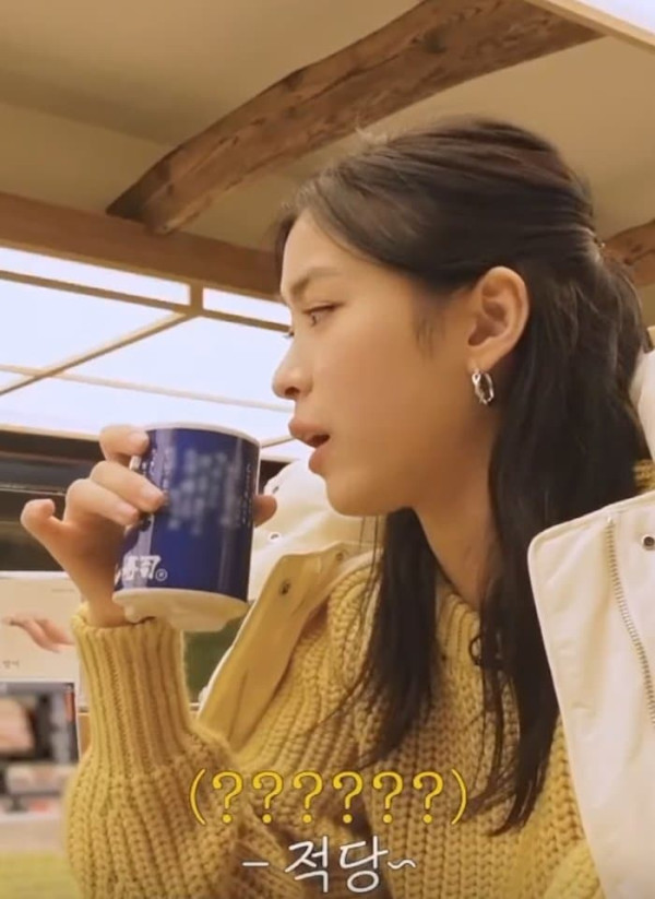 초밥 엄청 많이(?) 먹는다는 있지 예지&amp;류진