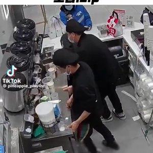 동영상 썸네일