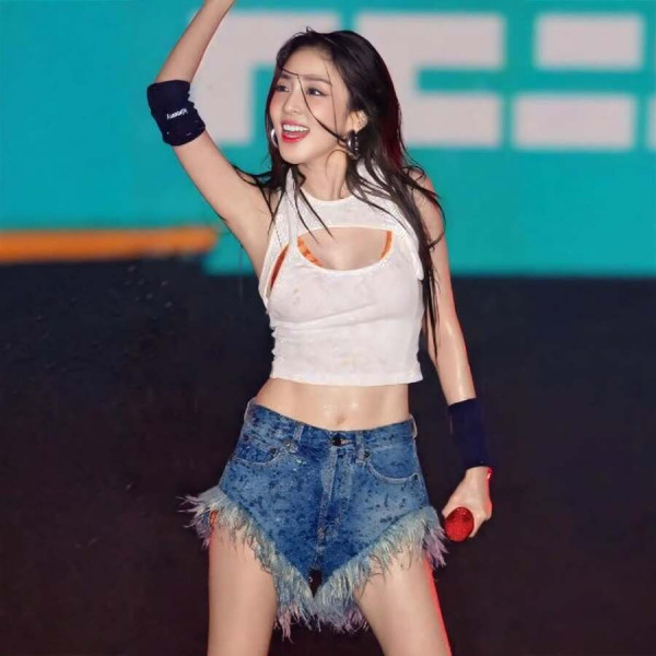 40세 산다라박 근황