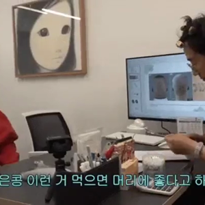 동영상 썸네일