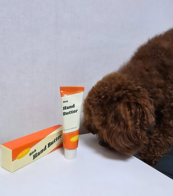 #협찬 이번에 노노트 @nonotebyceci 에서 반려동물과 반려인에게 안성맞춤인 핸드크림을 제공 해주셨어요!요즘같이 쌀쌀한 겨울엔 핸드크림은 정말 필수템이잖아요!저도 핸 (3).jpg