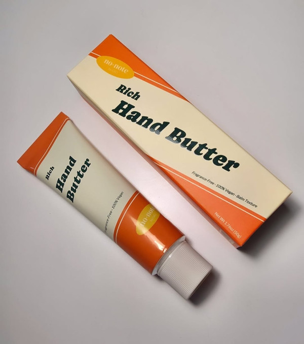 #협찬 이번에 노노트 @nonotebyceci 에서 반려동물과 반려인에게 안성맞춤인 핸드크림을 제공 해주셨어요!요즘같이 쌀쌀한 겨울엔 핸드크림은 정말 필수템이잖아요!저도 핸 (1).jpg